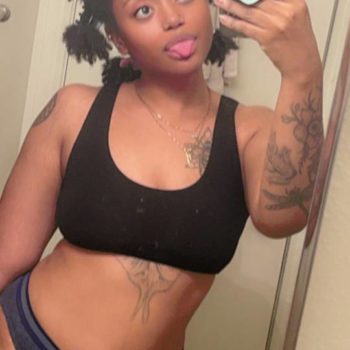 Profil de Yllona, 24 ans, Trav à Falher