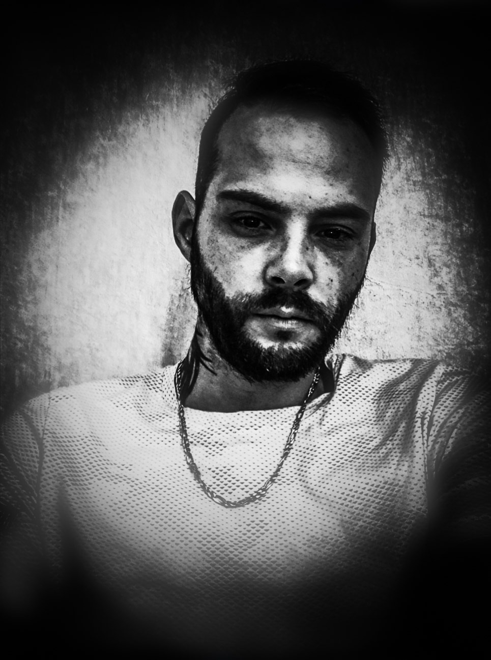 Profil de Ryad, 35 ans, Trav à Rollet