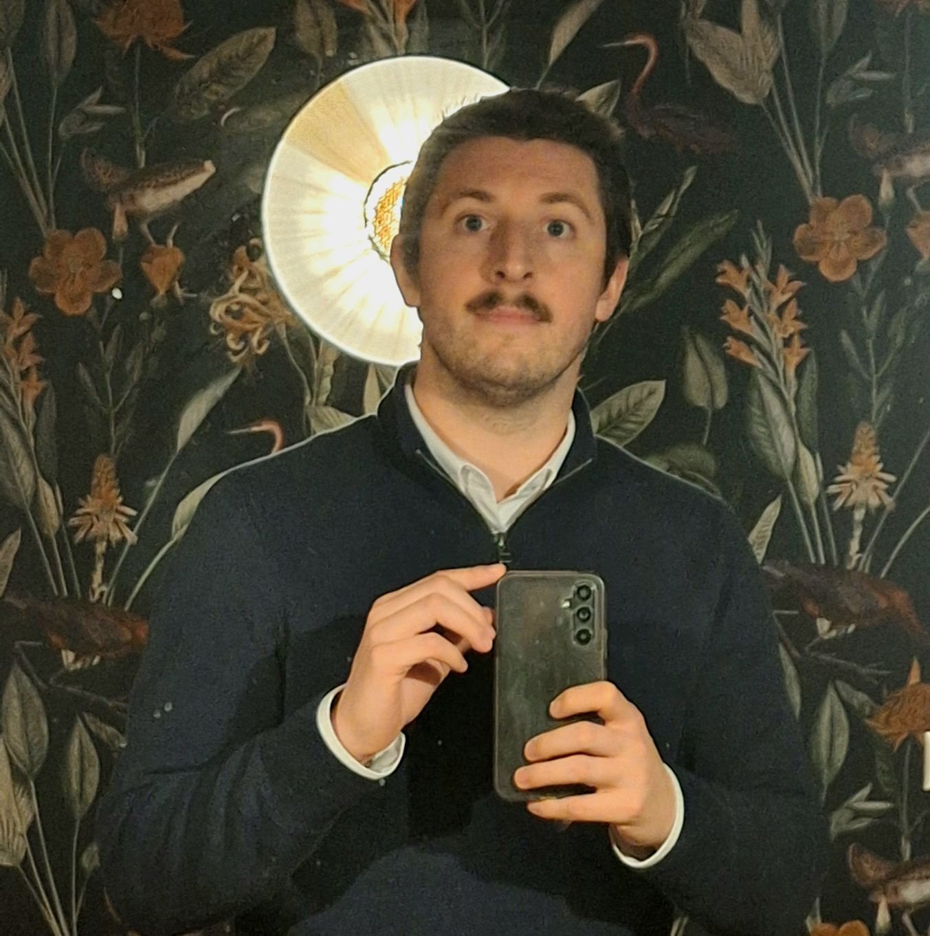 Profil de Emrullah, 33 ans, Trav à Leask