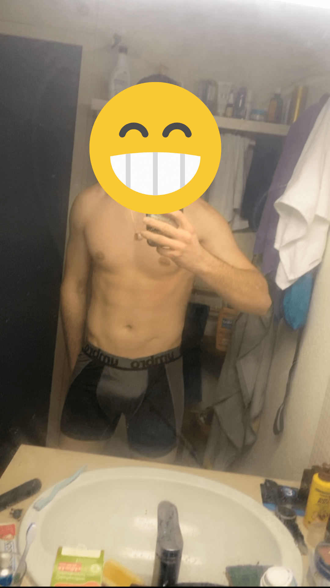 Profil de David-junior, 20 ans, Trav à Major