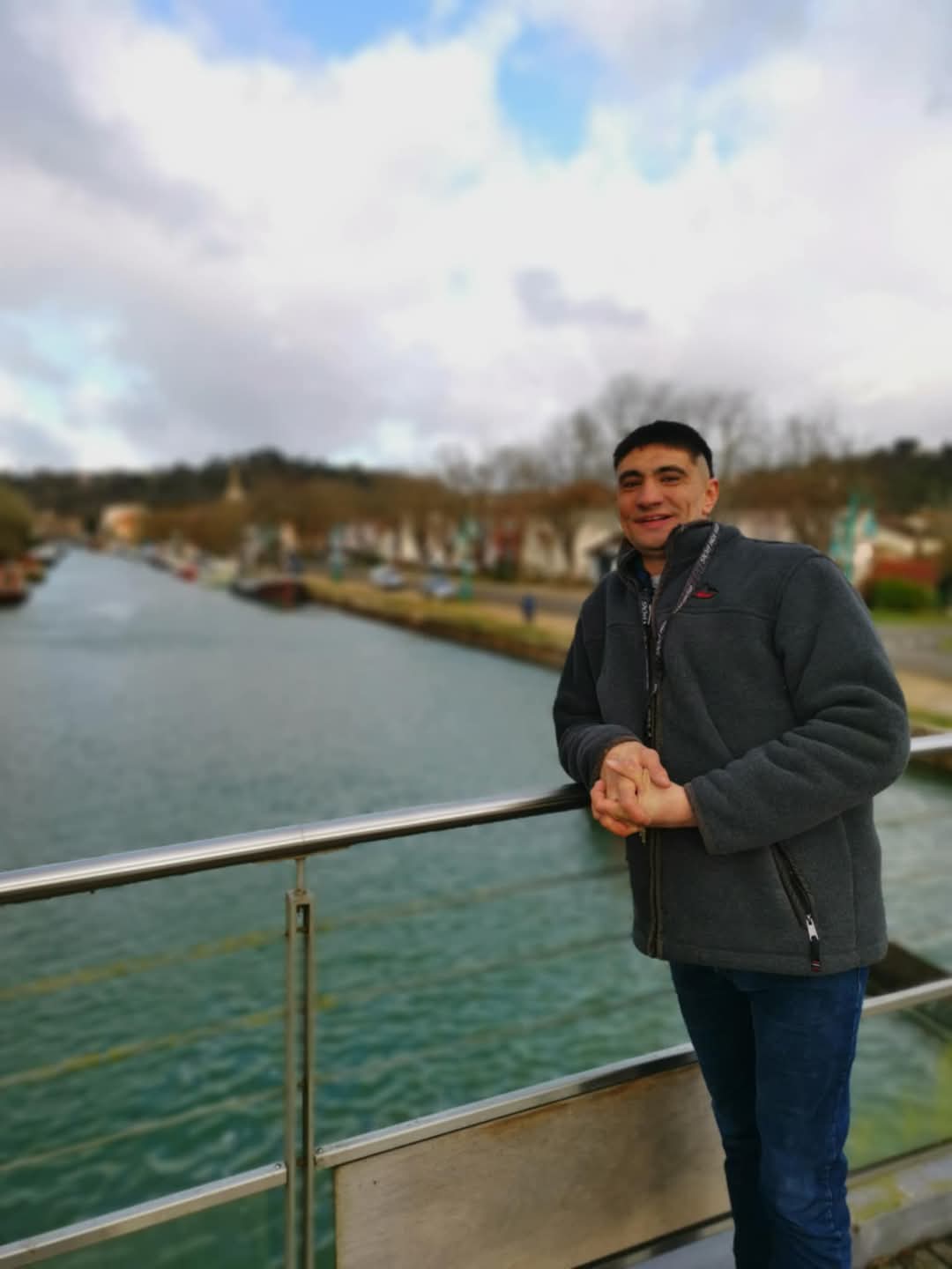 Profil de Carlos-alberto, 37 ans, Trav à Rosemère