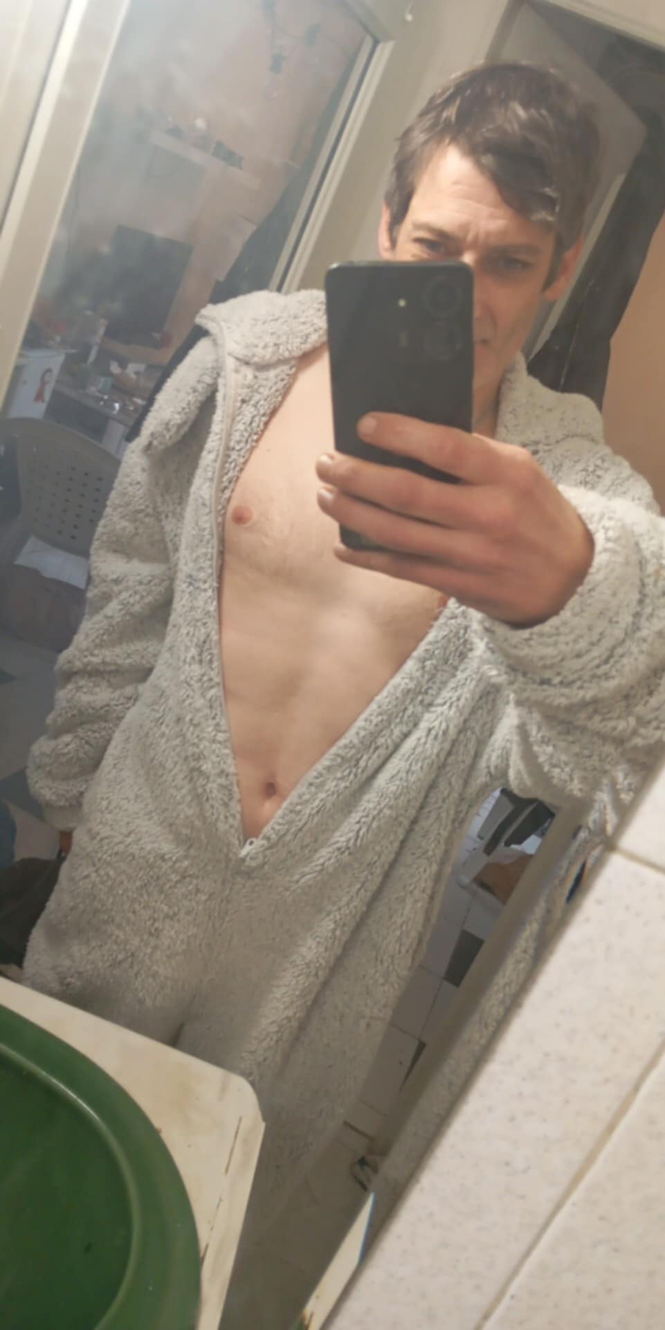 Profil de Dogus, 46 ans, Trav à Plummer Additional