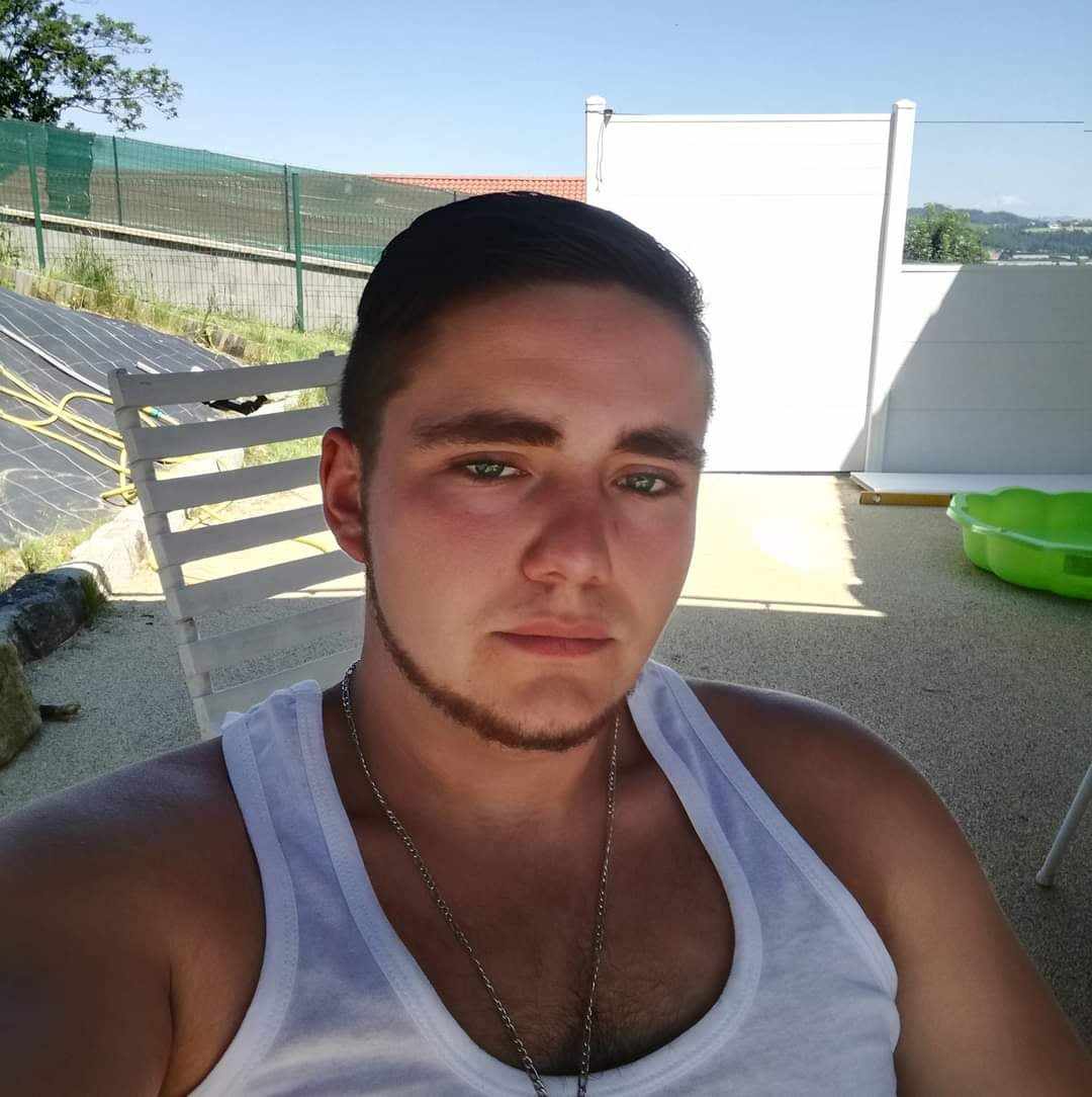 Profil de Edine, 27 ans, Trav à Assiniboia