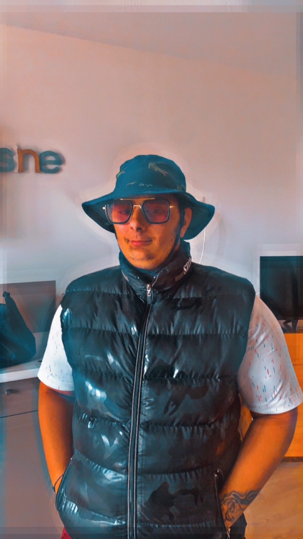 Profil de Akram, 18 ans, Trav à Hanley