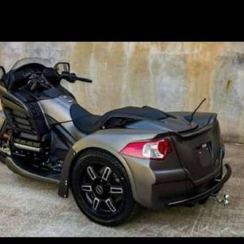 Profil de Merzaka, 33 ans, Trav à Saint-Pacôme