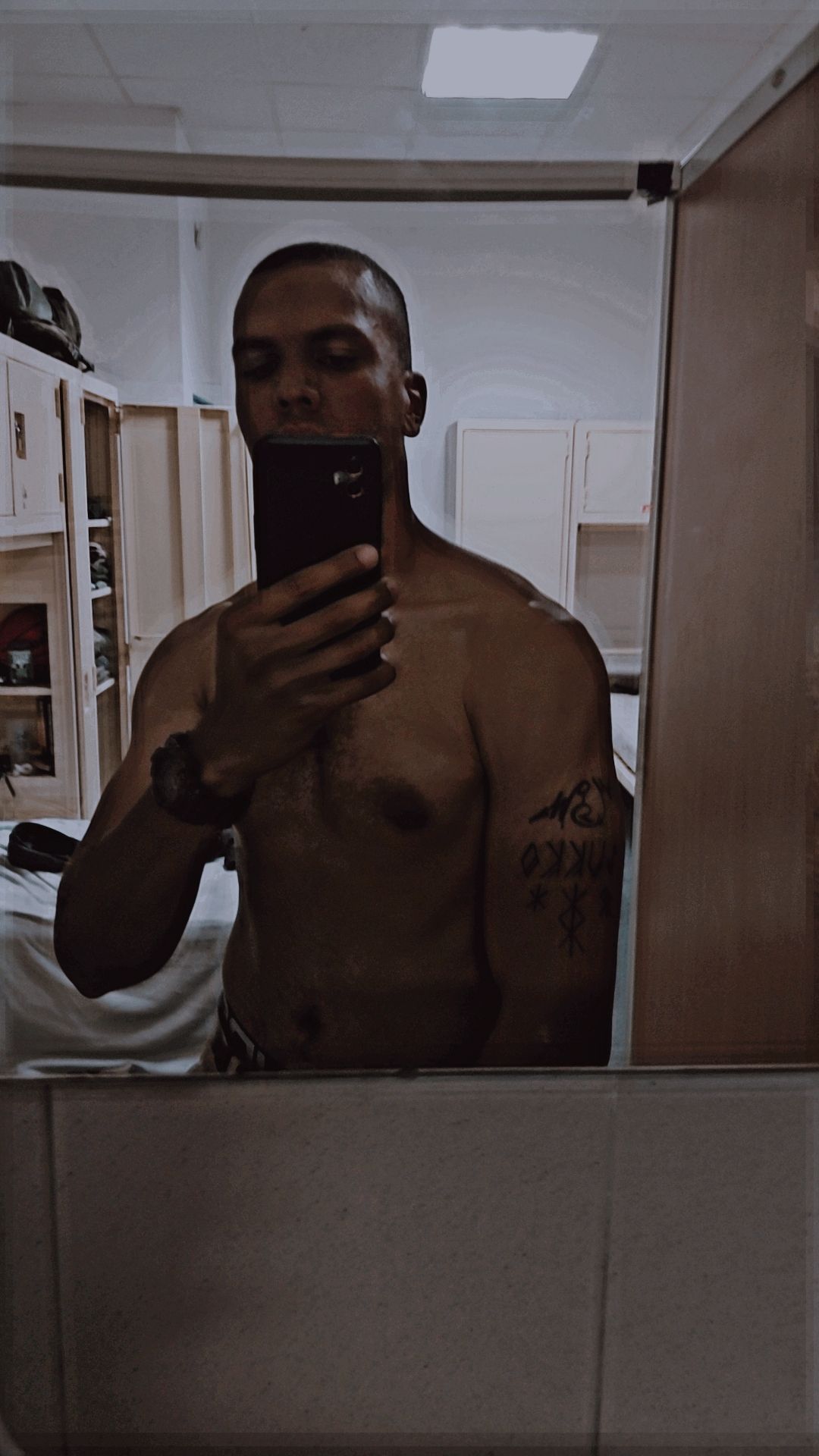 Profil de Valeriano, 20 ans, Trav à Airdrie