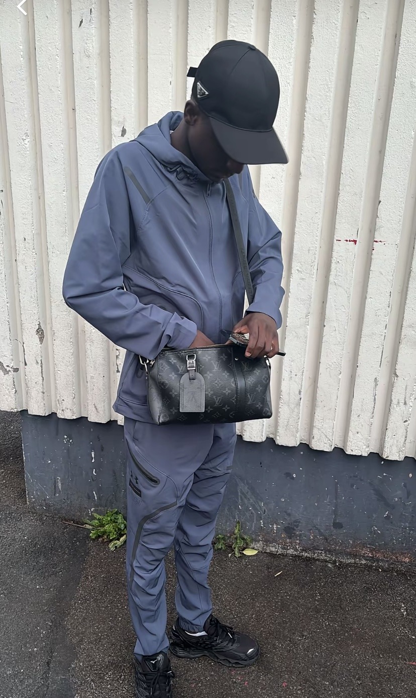 Profil de Salam, 21 ans, Trav à Waldeck