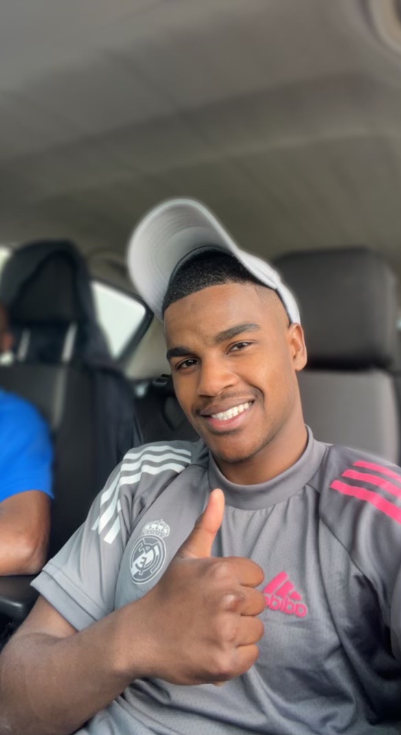 Profil de Zeyd, 21 ans, Trav à Bruderheim