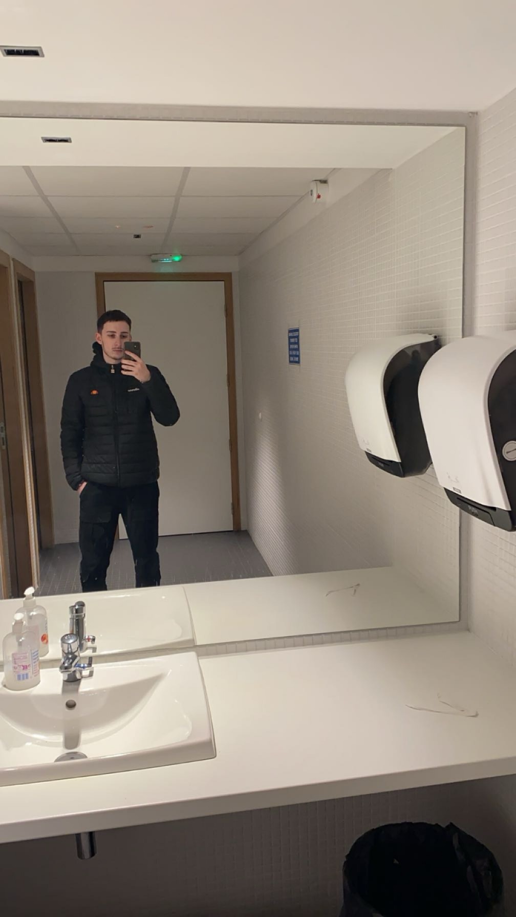 Profil de Kentin, 18 ans, Trav à Saint-Eustache